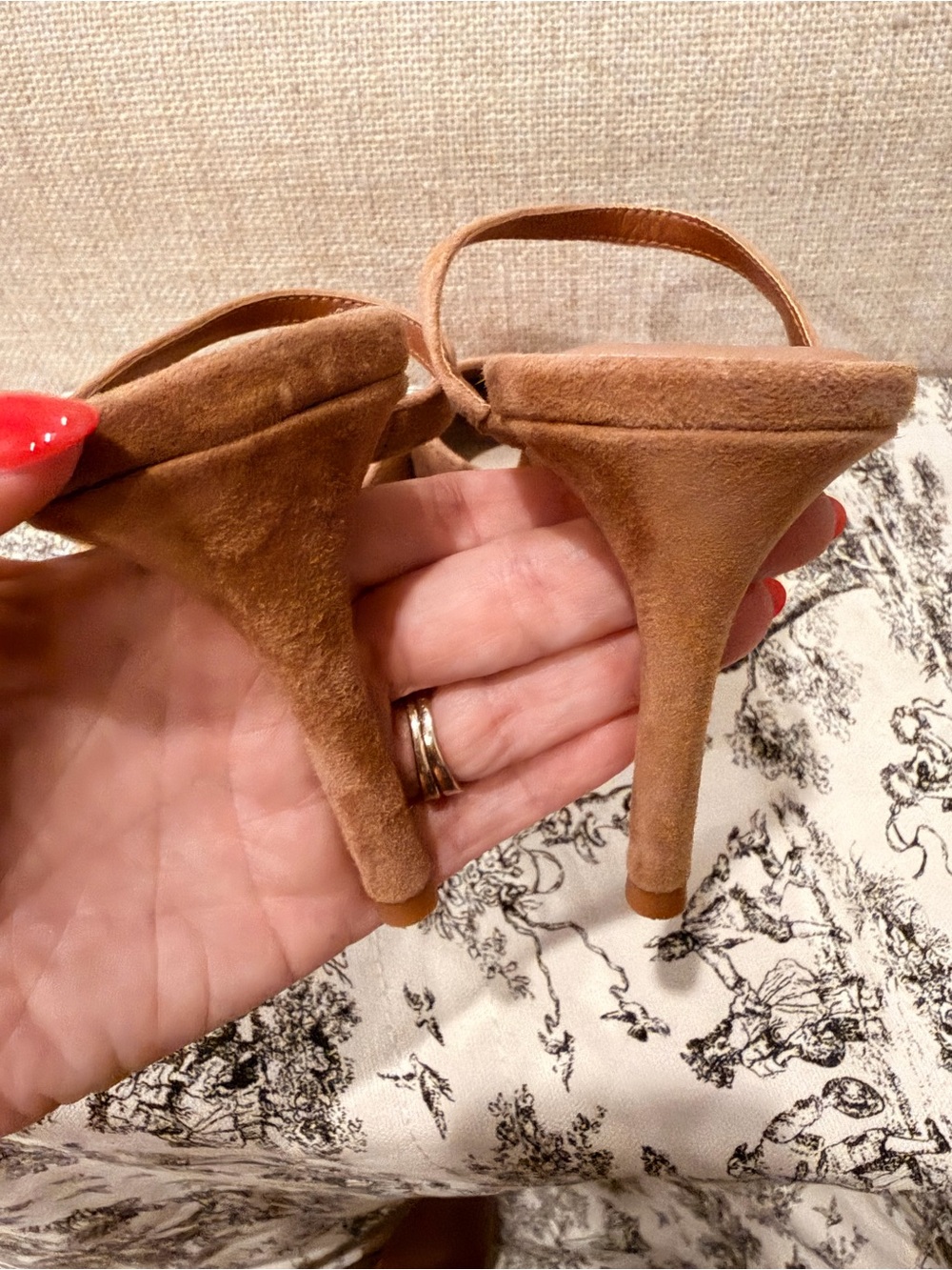 Dolce Vita Tan Suede Pointed Mule with Thin Instep Strap - Picture 3 of 3